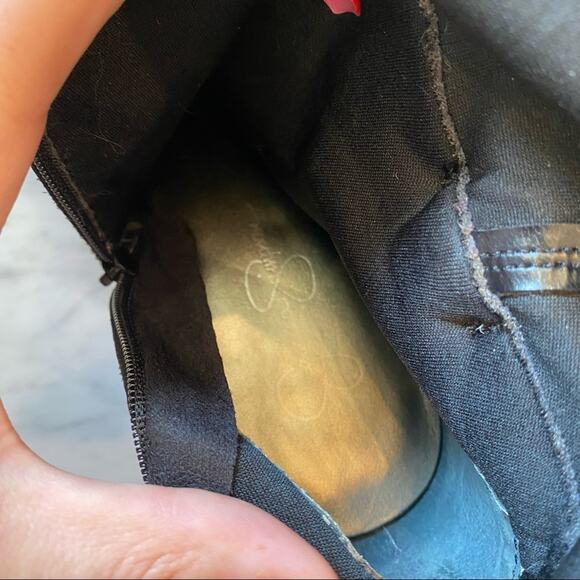 Jessica Simpson Women's Black Micro Suede Zip Up Boots w/Bow Detail Size 9 - Picture 7 of 16